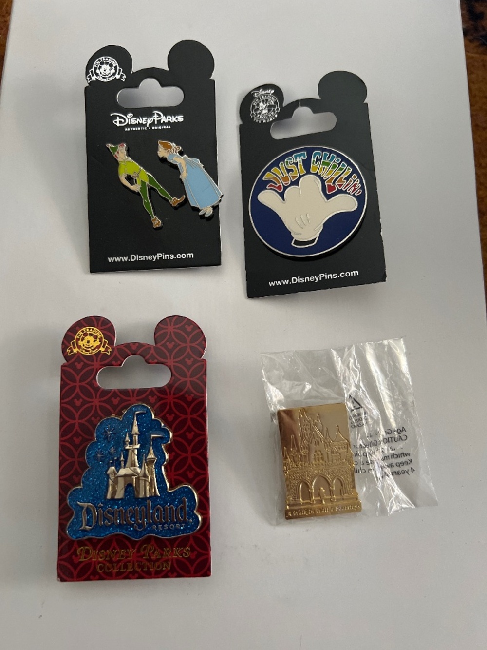 Disneyland pin set